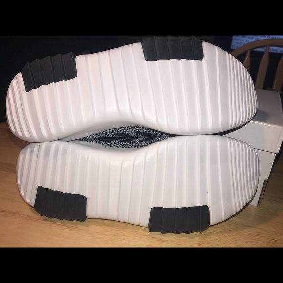 adidas Men's Cf Racer Tr Running Shoe - Picture 7 of 8